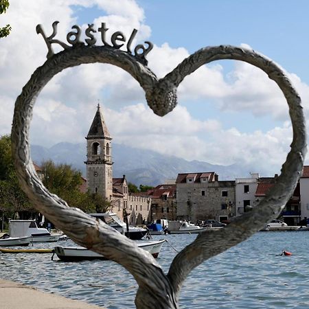 Kaštela Adriatic Nest, Cozy And Modern Two Bedroom Apartment מראה חיצוני תמונה