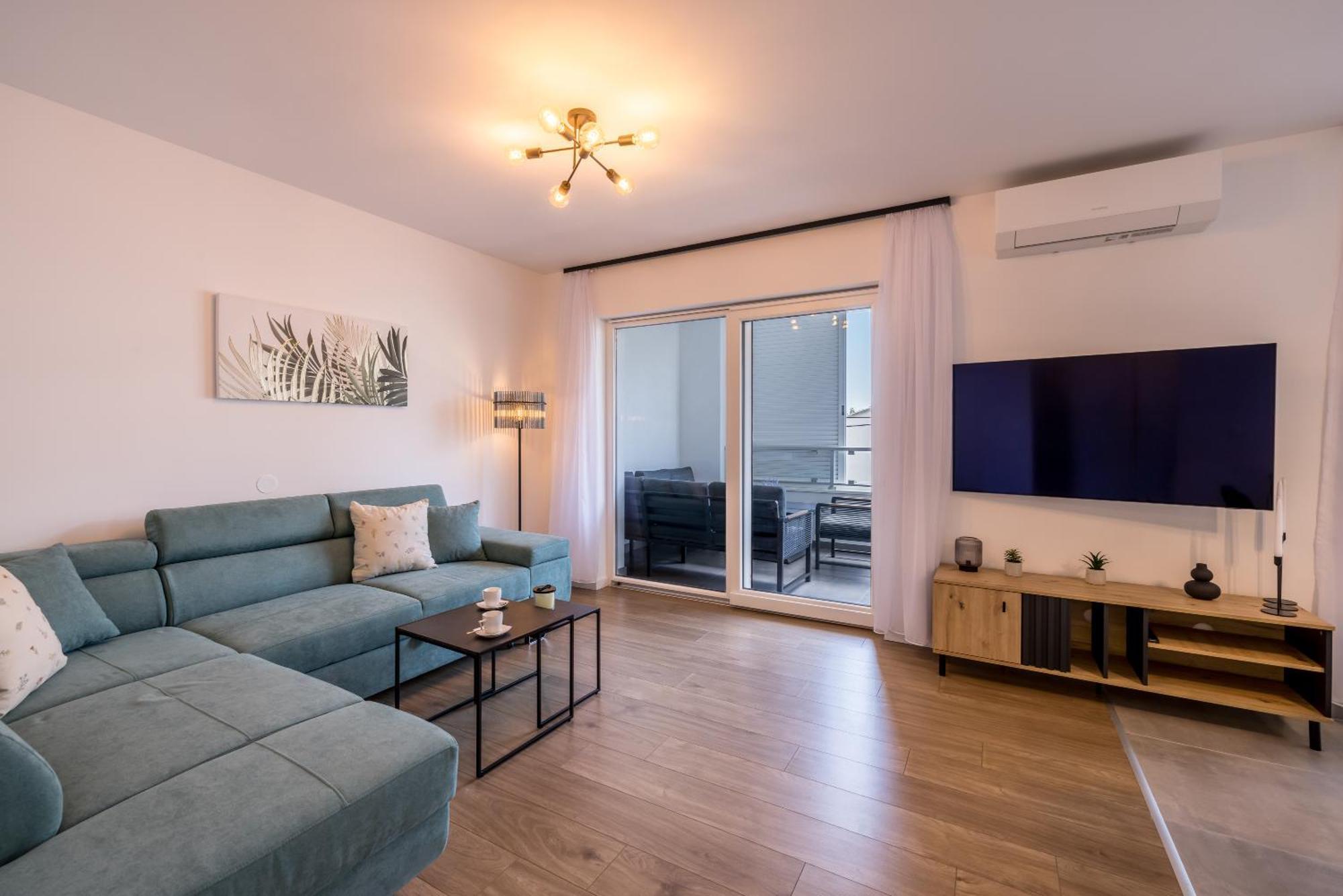Kaštela Adriatic Nest, Cozy And Modern Two Bedroom Apartment מראה חיצוני תמונה