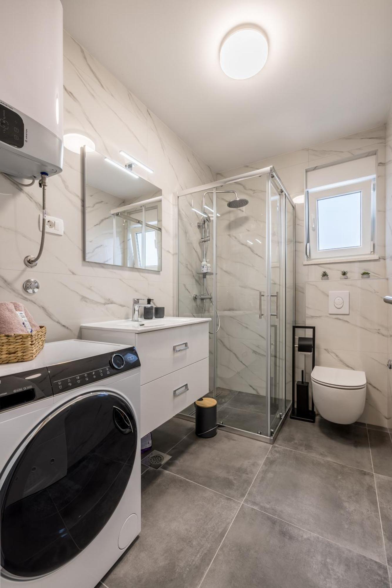 Kaštela Adriatic Nest, Cozy And Modern Two Bedroom Apartment מראה חיצוני תמונה